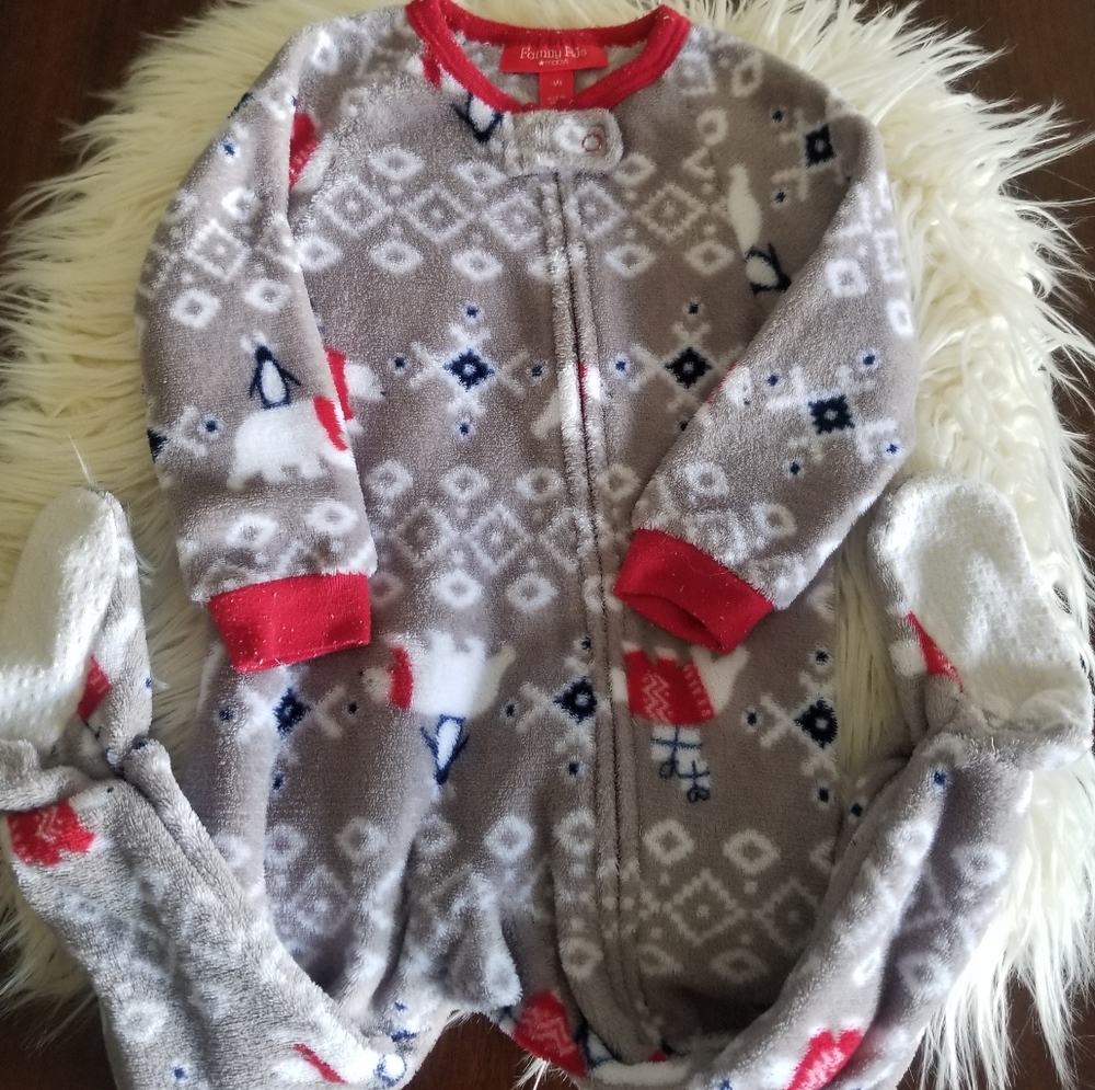 Family Winter Holiday Pajamas 18 Months Zip Up Gray & Red